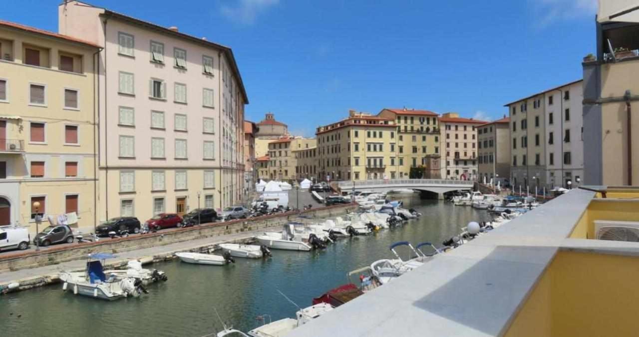 Waterfront Balcony I Grani 1 Resort Style Suite Livorno Dış mekan fotoğraf